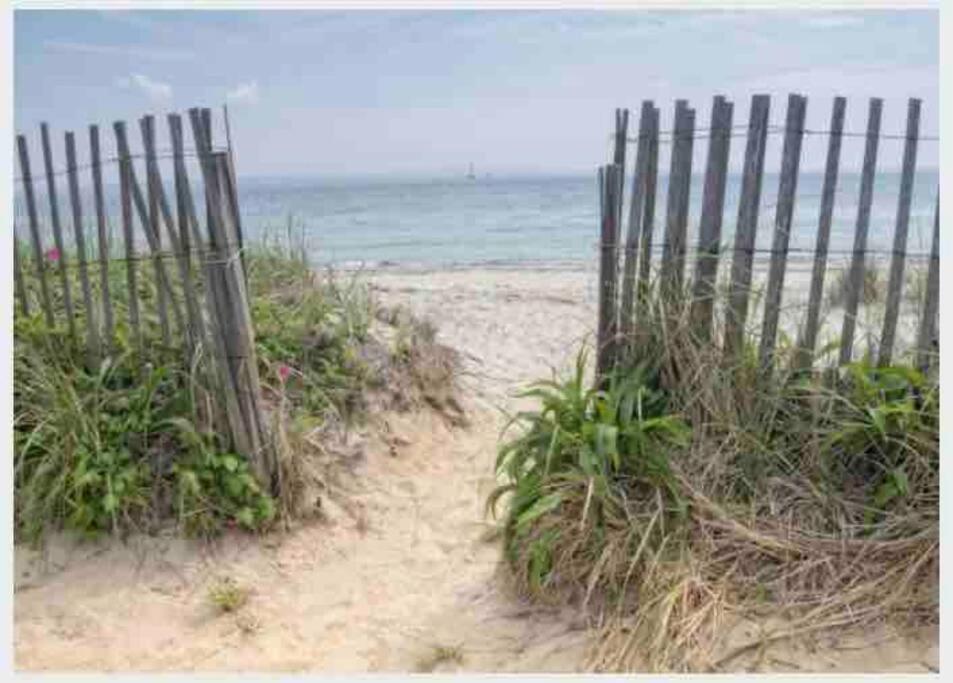 Charming Cottage Historic Falmouth Cape Cod Near Beach And Downtown 2Br 1Bath Deck Eksteriør bilde