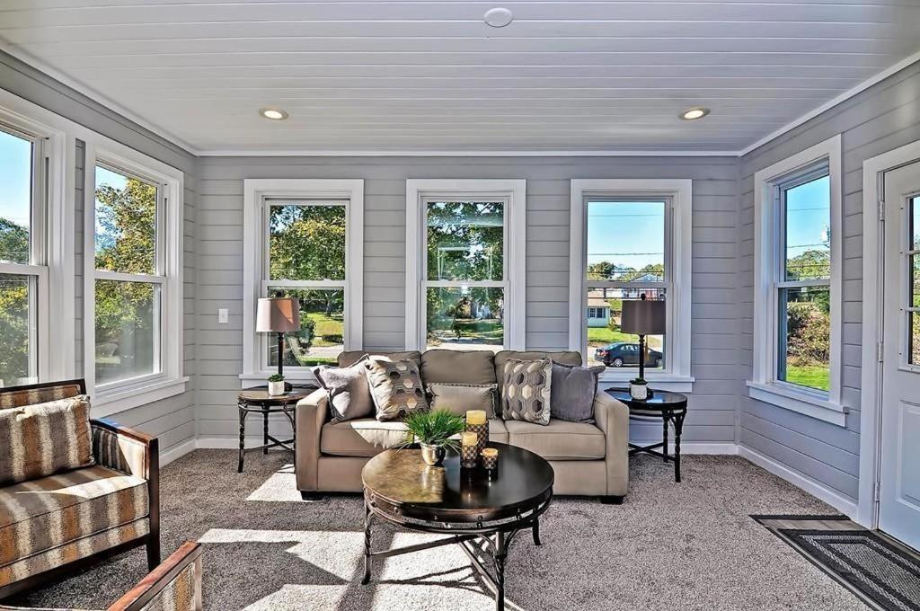 Charming Cottage Historic Falmouth Cape Cod Near Beach And Downtown 2Br 1Bath Deck Eksteriør bilde
