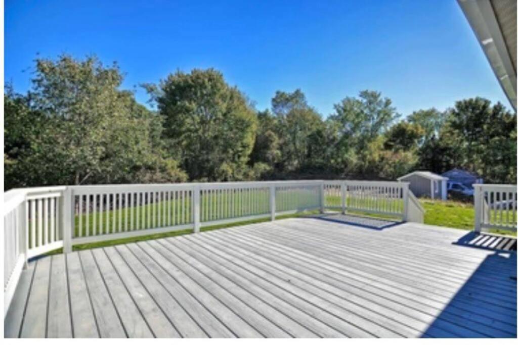 Charming Cottage Historic Falmouth Cape Cod Near Beach And Downtown 2Br 1Bath Deck Eksteriør bilde